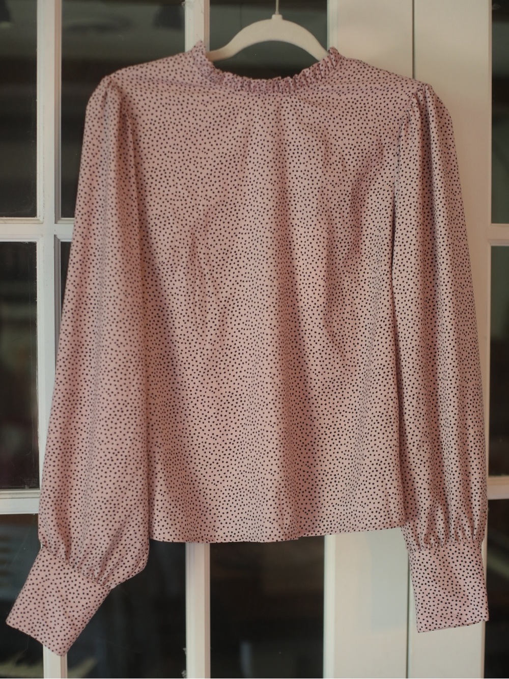 NWT Maison d’Amelie Medium Rose Pink Black Polka Dot Ruffle Neck Blouse - Picture 2 of 9